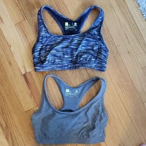 2 sports bras